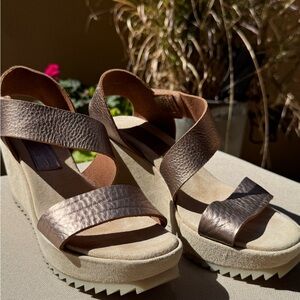 Pedro Garcia Metallic Bronze Wedge Sandals,35.5 fit like (us 6.5)